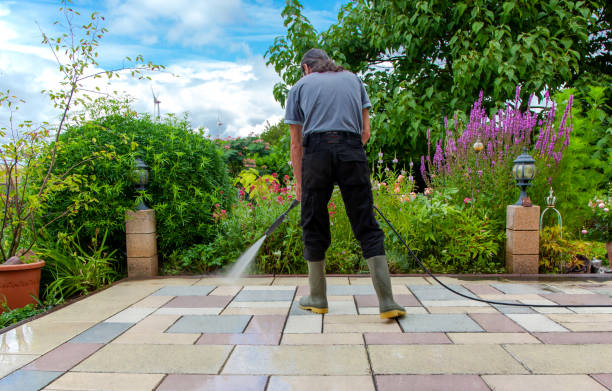 Best Pool Deck Cleaning  in Barclay, NJ